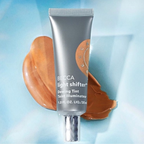 NIB BECCA Light Shifter Dewing Tint in Cloud Nine 4.5 - Picture 1 of 6